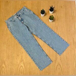 Jour / Ne Straight Leg Mid Rise Jeans